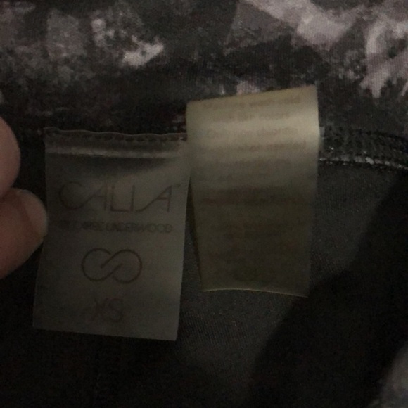 CALIA by Carrie Underwood 
leggings size XS - Picture 4 of 4